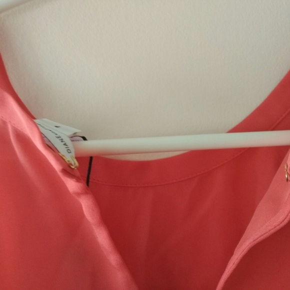 NWT DVF Lizzy  Silk Halter Top CORAL - Picture 4 of 6